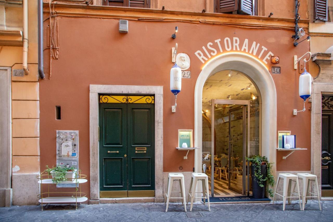 Condotti Corner Piazza Di Spagna Apartment Rome
