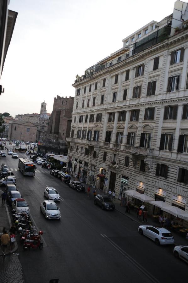 Apartment Colosseo Imperial Rome