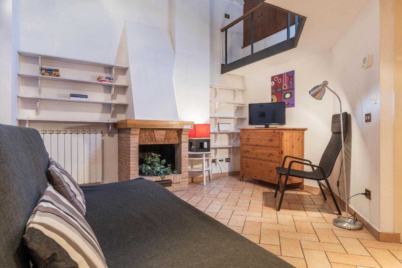 Apartment Amazing In Campo De Fiori - Fromhometorome Rome