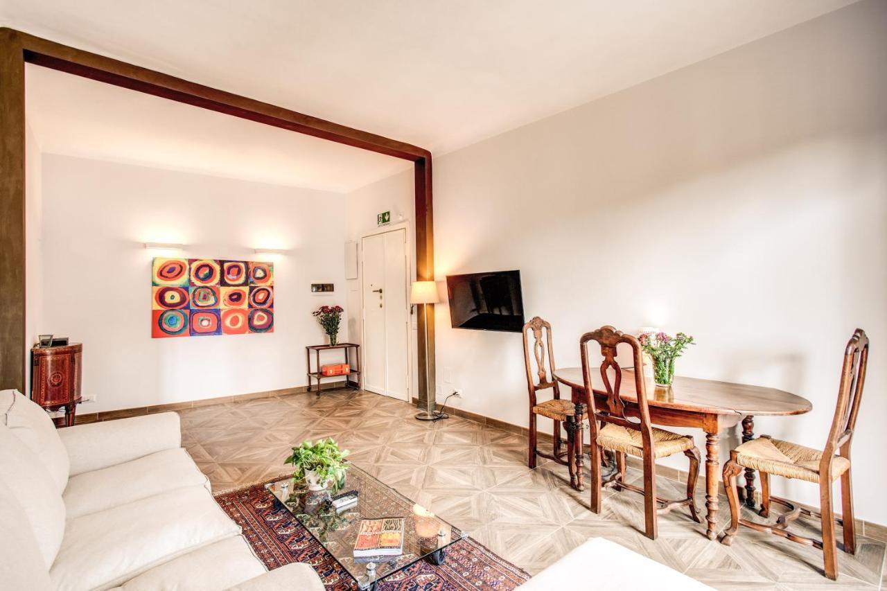 Cavour Attic With Terrace Apartment Rome
