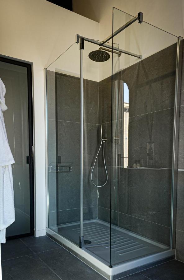 Little Queen Rooms * Rome