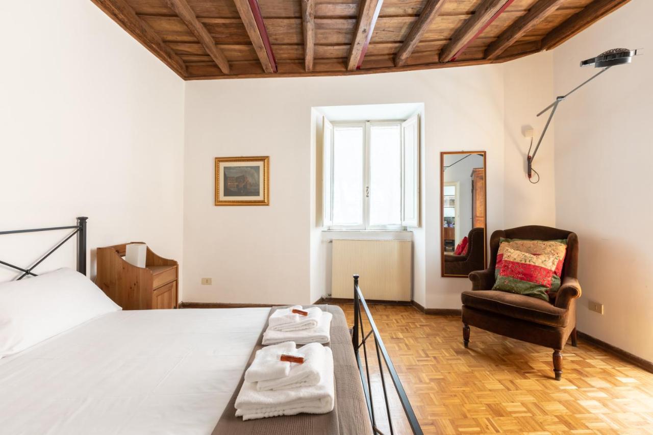 Apartment Spectacularly Bright, By Piazza Navona And The Pantheon - A/c, Wifi, Elevator