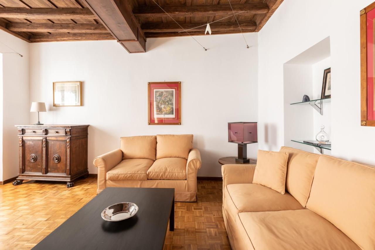 Spectacularly Bright, By Piazza Navona And The Pantheon - A/c, Wifi, Elevator Apartment *