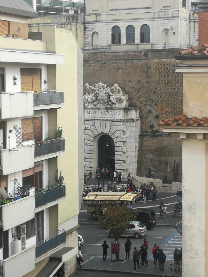 Apartment Domus Vatican Museum Rome
