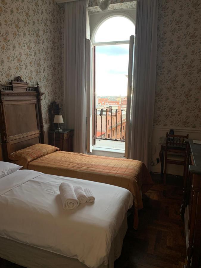 Querini Bed & Breakfast Rome