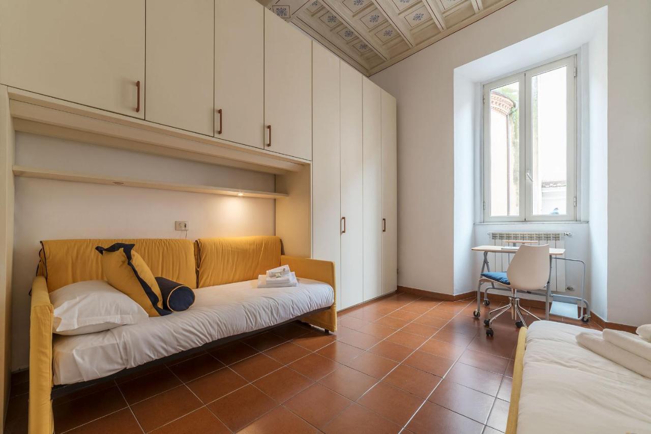 History And Modernity Meet By Fromhometorome Apartment *