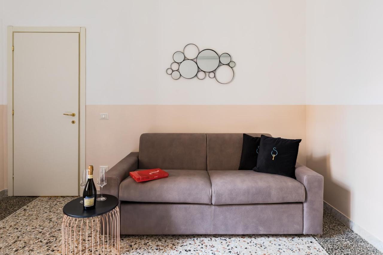 A World Aparts - 55 Palermo Appartement *