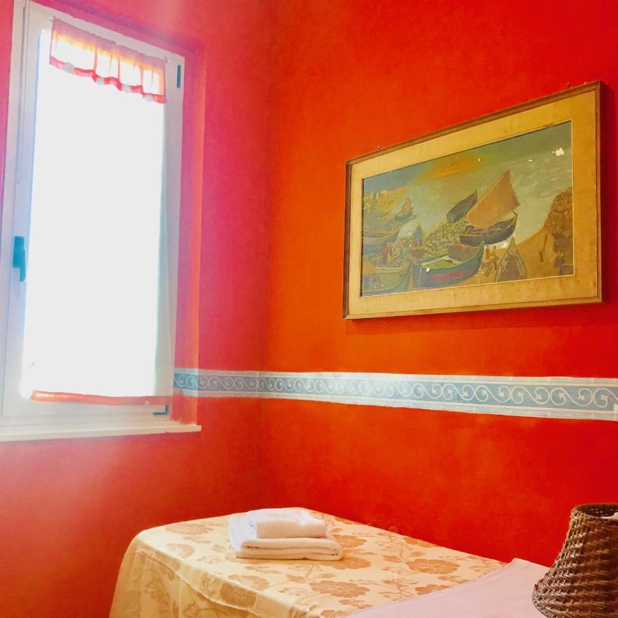 When In Guest house 3*