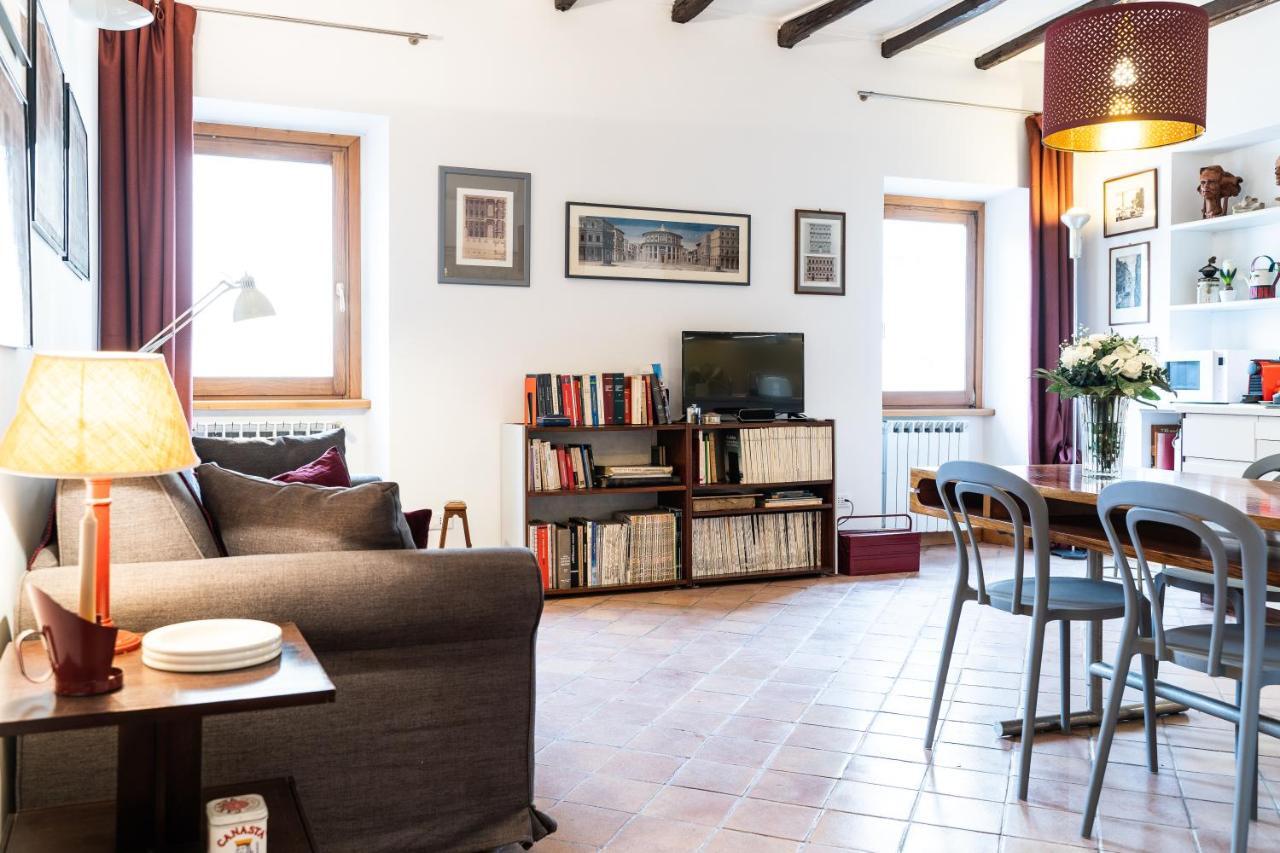Apartment Arc Trilussa 44
