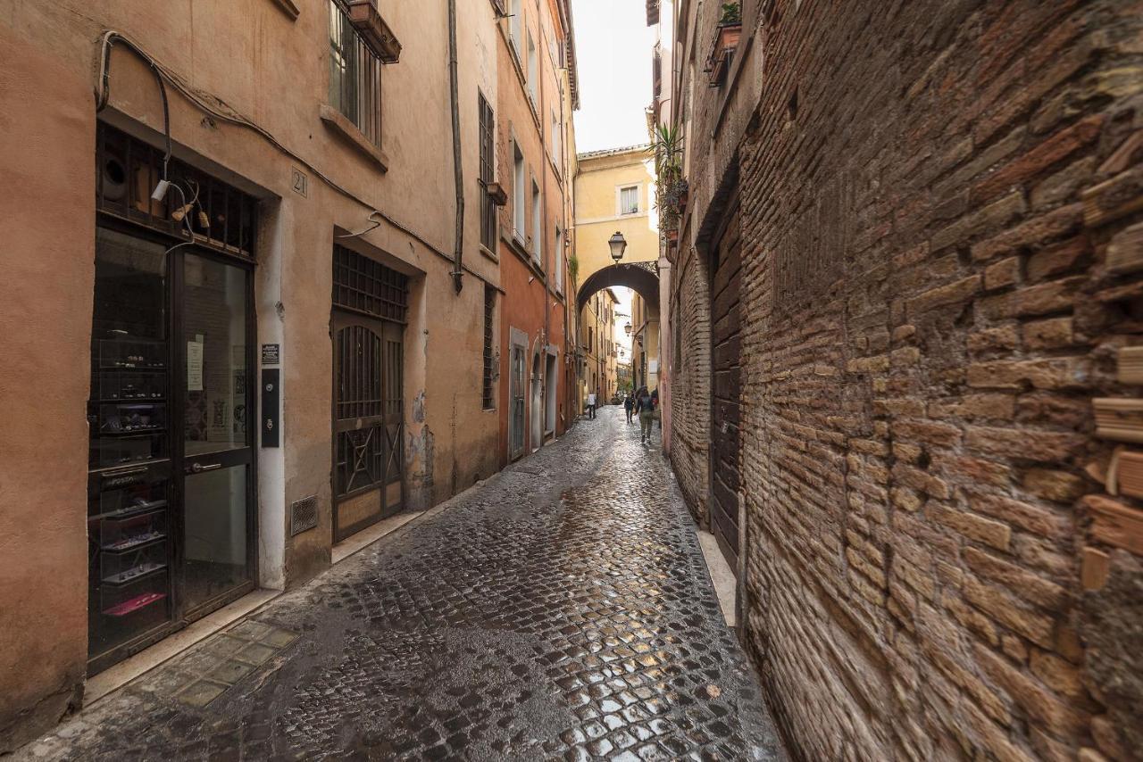 Amazing In Campo De Fiori - Fromhometorome