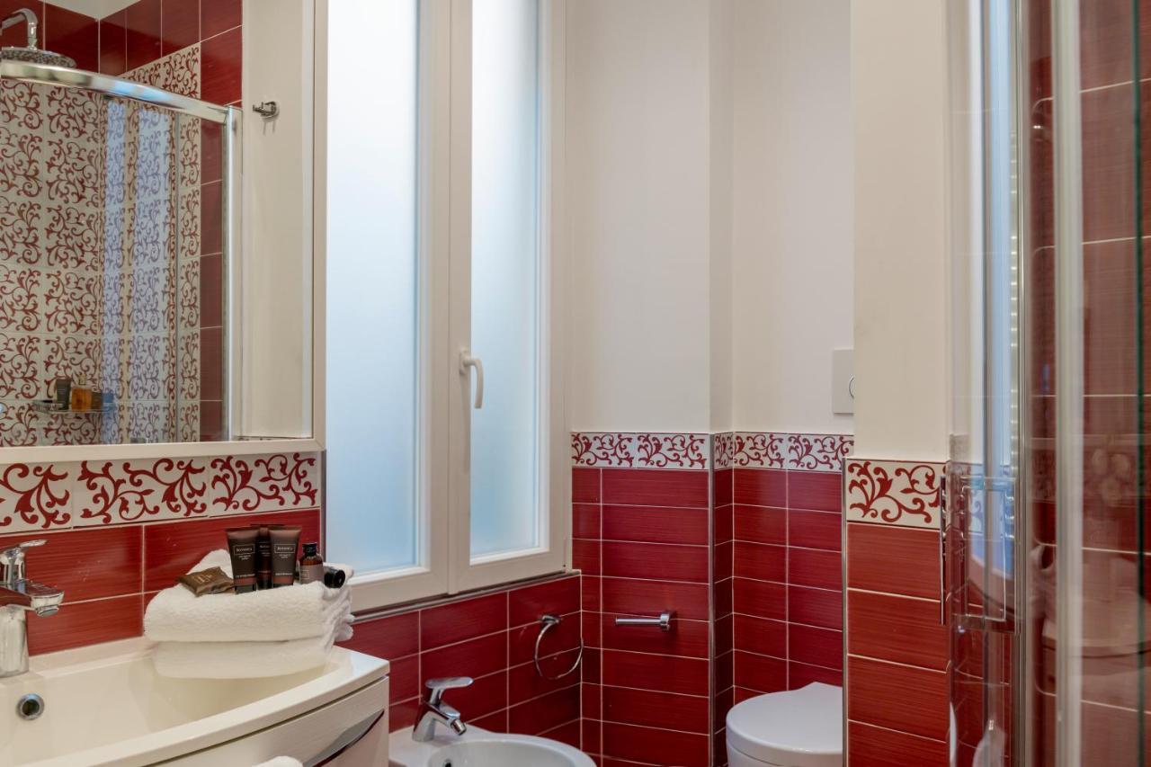Chiavari Delux In Campo De Fiori Apartment