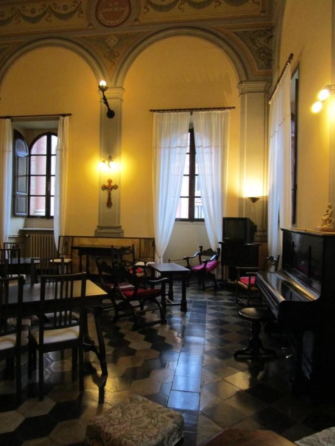 Casa S. Giuseppe Di Cluny Bed & Breakfast *