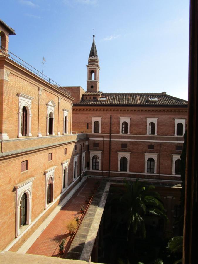 Casa S. Giuseppe Di Cluny Bed & Breakfast