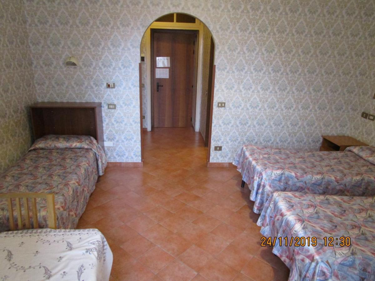 Casa S. Giuseppe Di Cluny * Rome