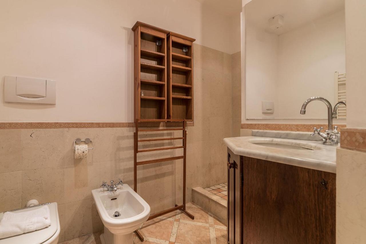 Apartment Amazing In Campo De Fiori - Fromhometorome Rome