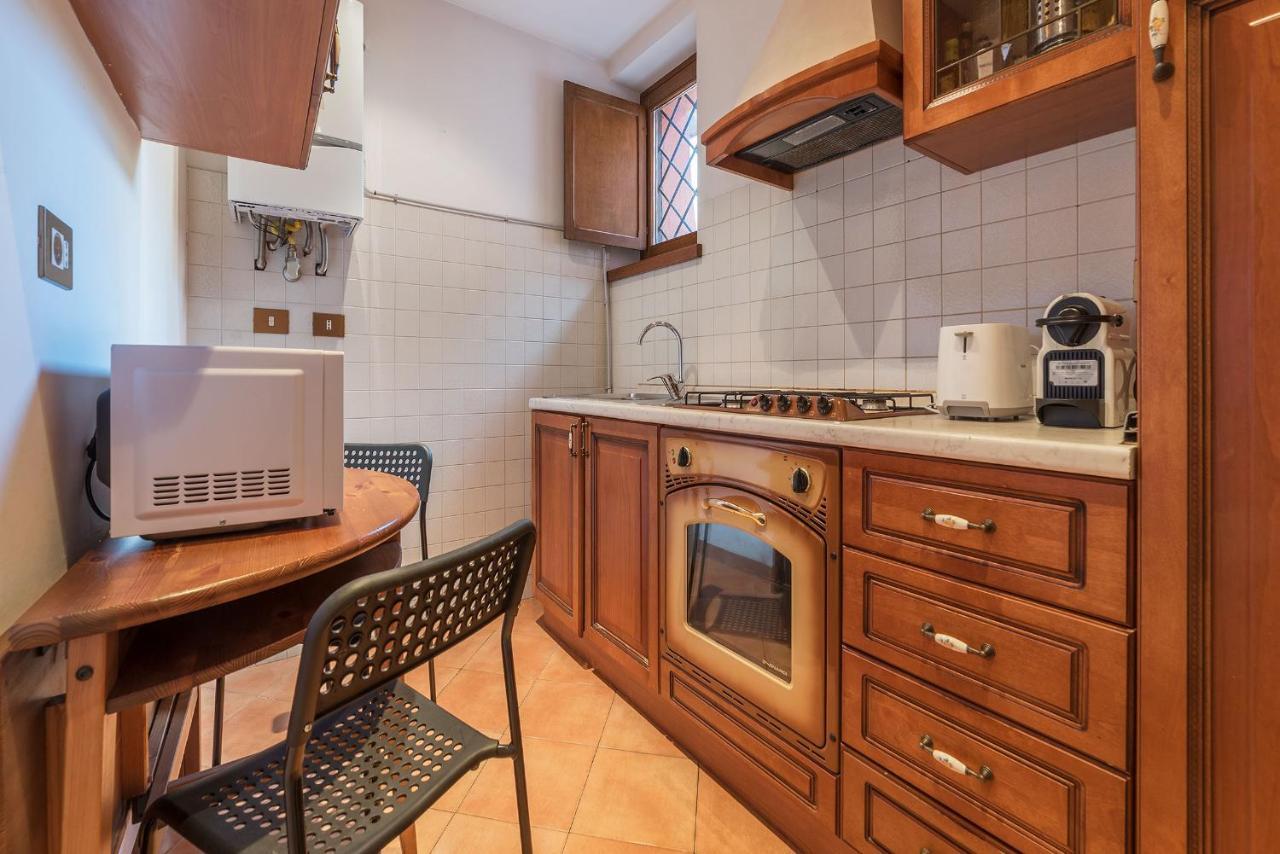 Amazing In Campo De Fiori - Fromhometorome Apartment Rome