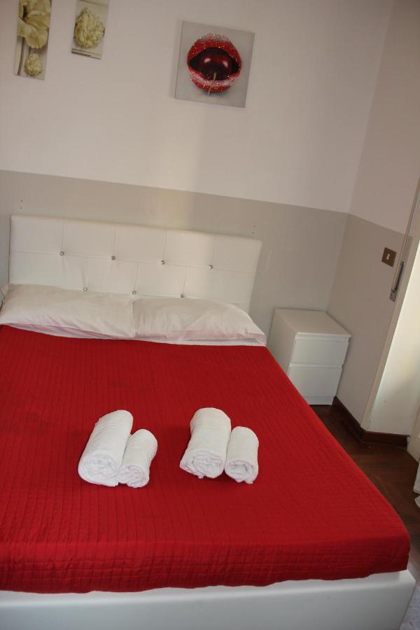 Domus Vatican Holiday's Bed & Breakfast