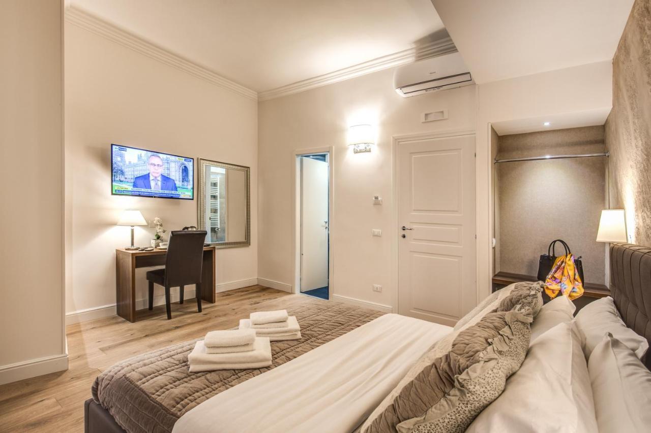 River Luxury Rome