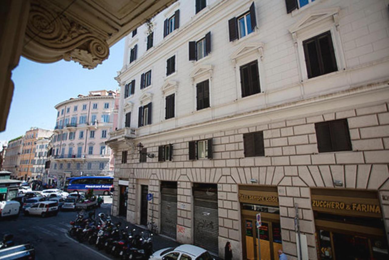 Flatinrome Navona Apartment