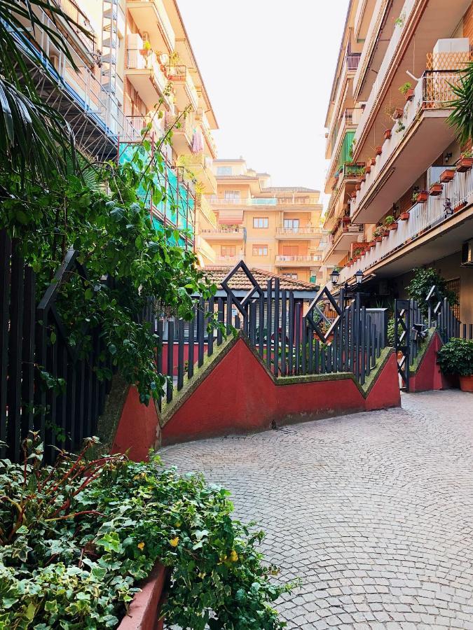 Apartment Romamourhouse