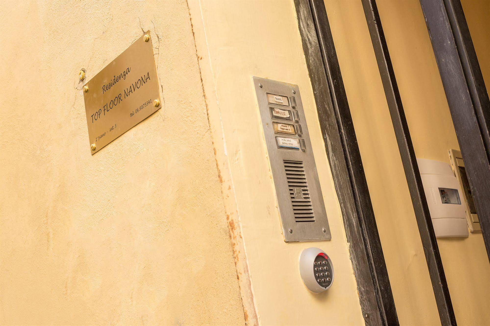 Guest house Floor Navona