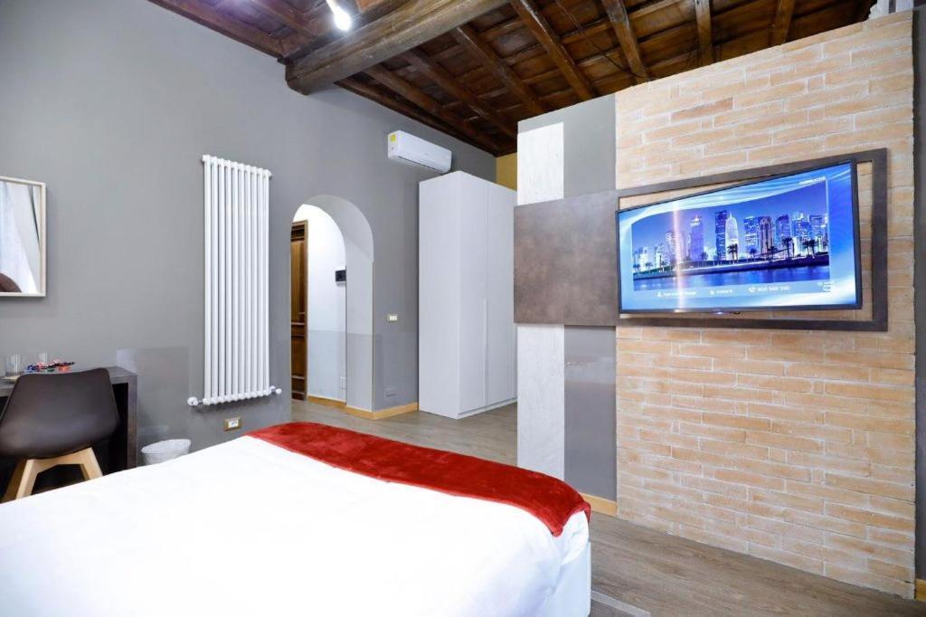 Dimora Frattina Rome