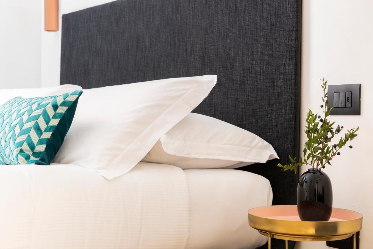Romac Trinity - 3bdr With Sauna & Jacuzzi In Campo De Fiori Appartement *