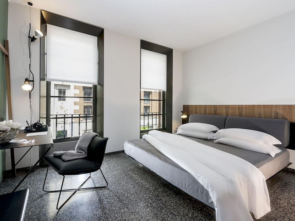 Royal Bissolati 4* Rome