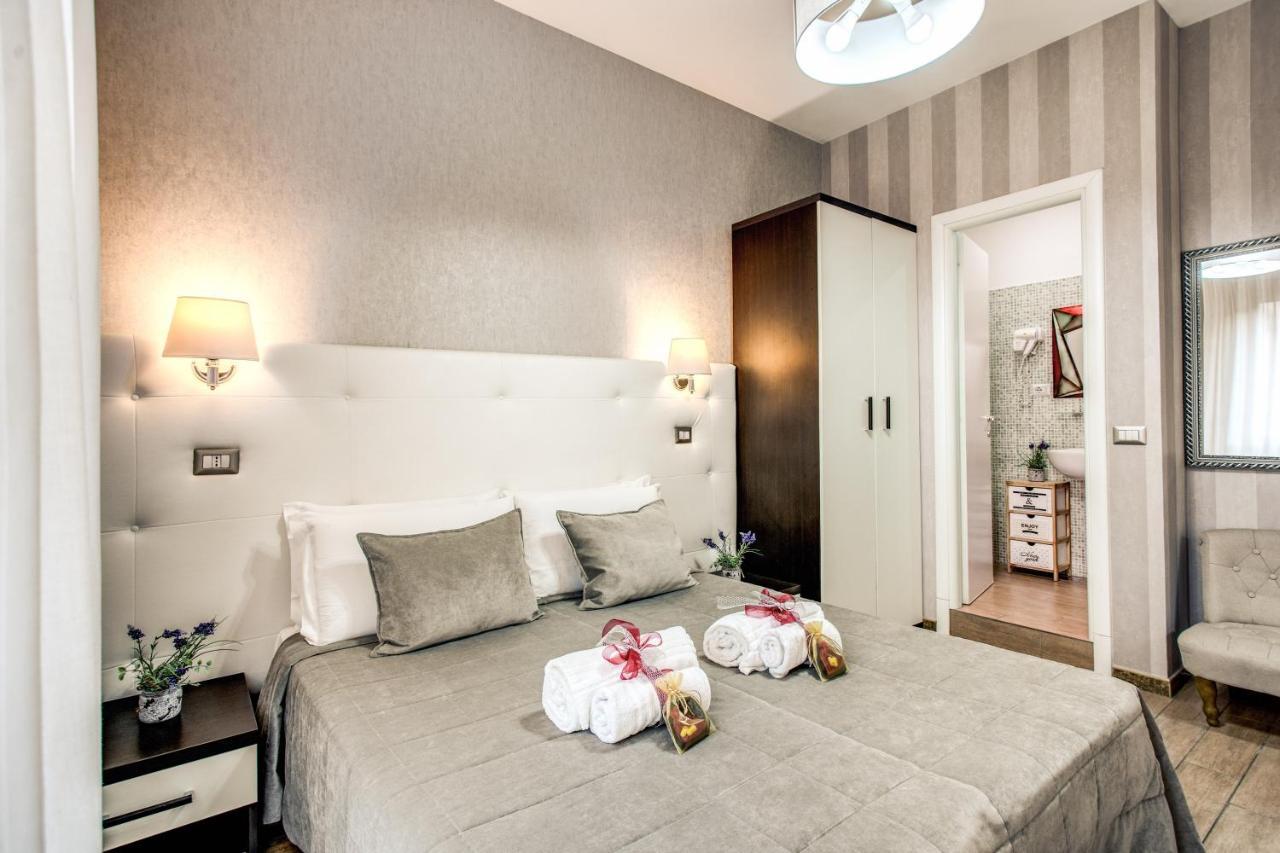Santamaggiore 2* Rome