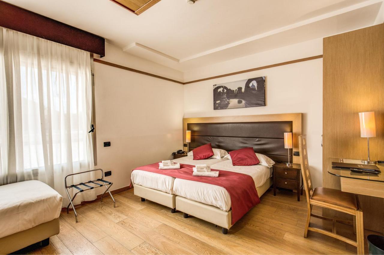 Ginevra Palace Hotel 3*