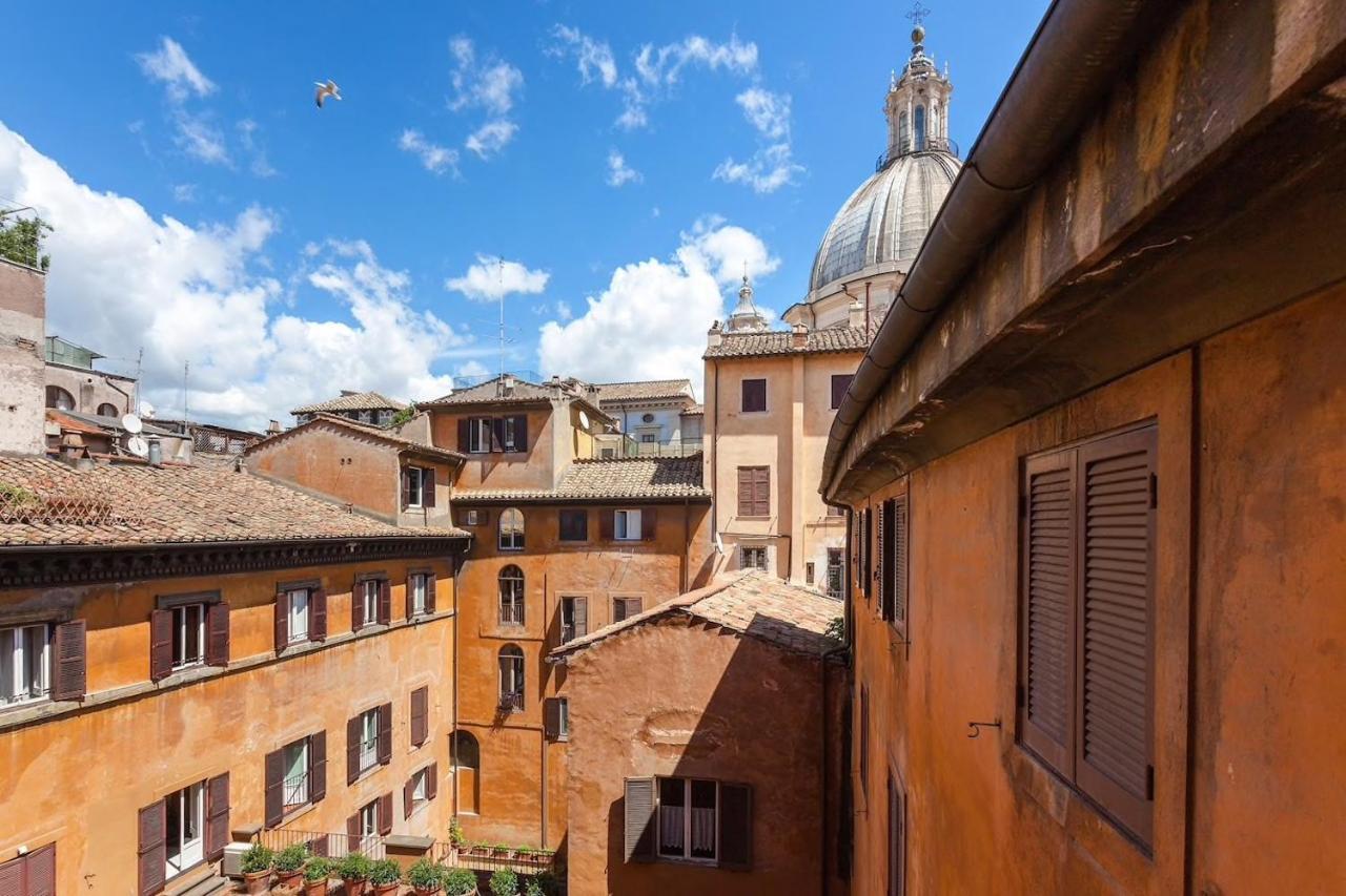 Via Del Teatro Pace Rome