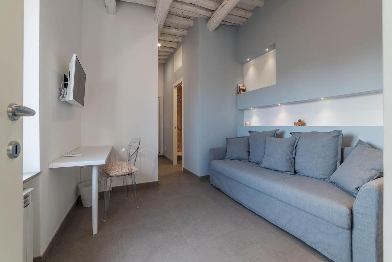 Piazza Navona Panoramic Penthouse Rome