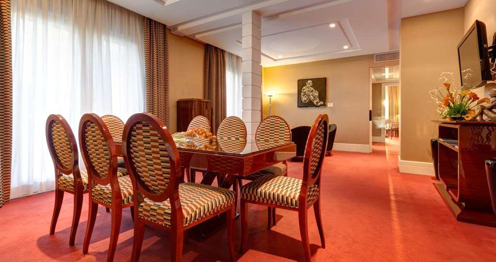 Hotel Grand Via Veneto 5*