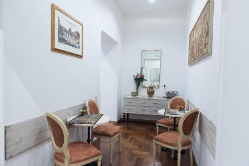 Domus Giulia Couette-café 2*