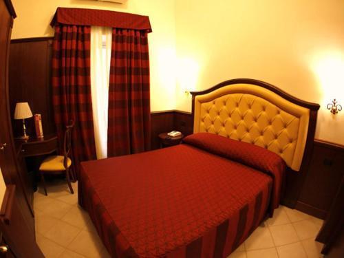 Domus Augusta Bed & Breakfast