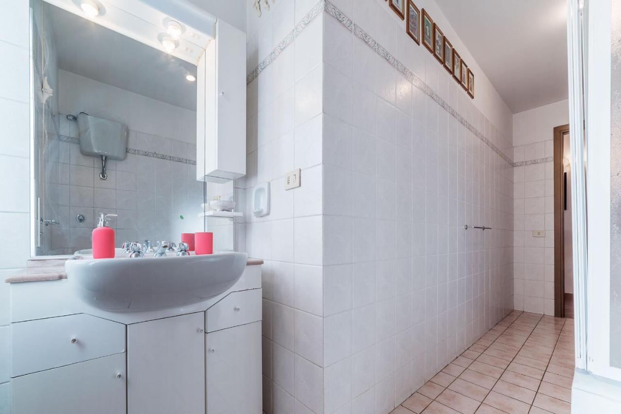 San Lorenzo Roomy Rome