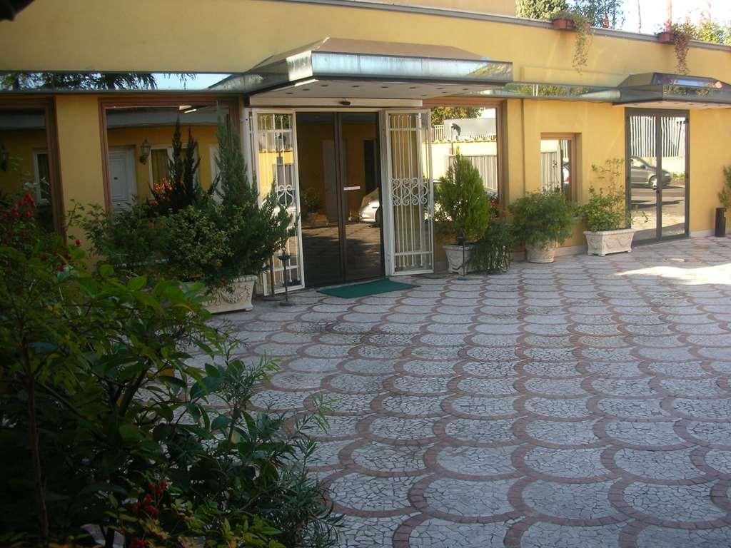 Hotel Quadrifoglio Eur 3*