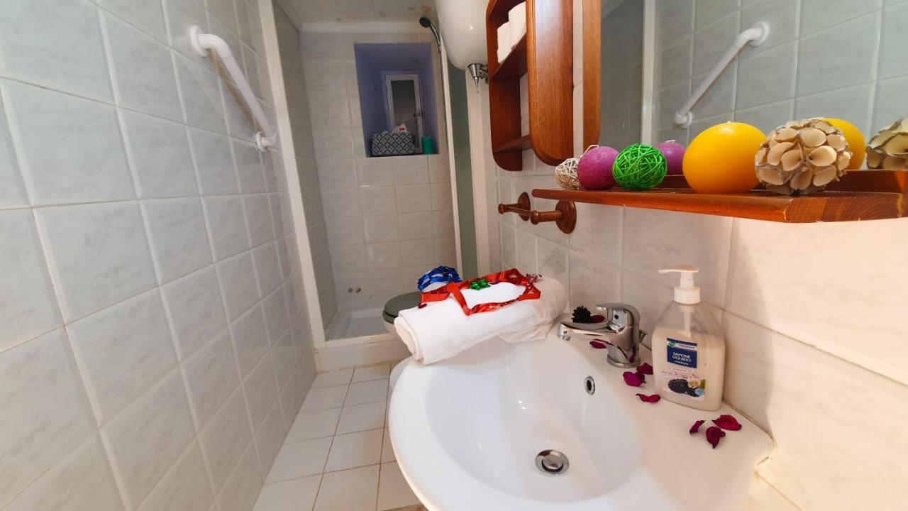 La Casa Verde - Free Secure Parking If You Book 3 Nights * Rome