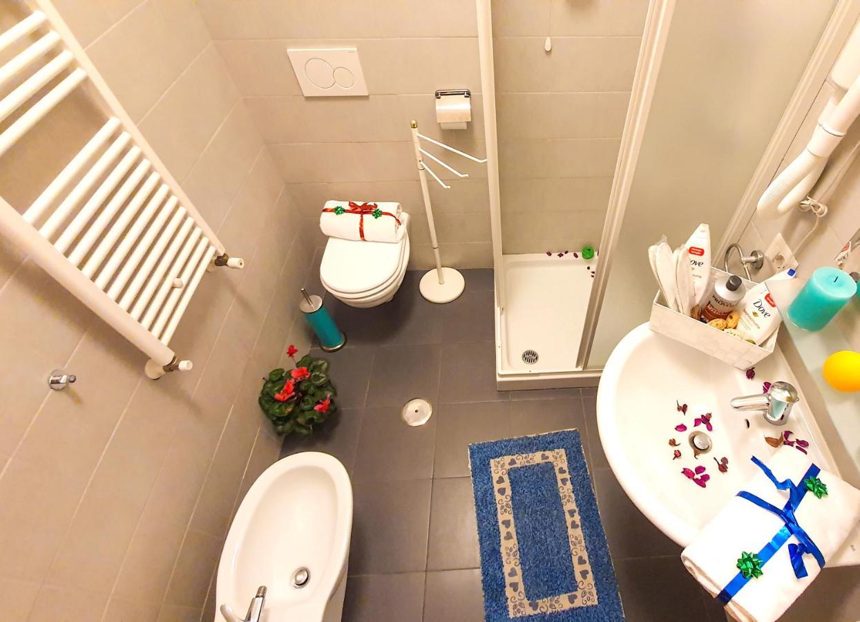 La Casa Verde Roma - Free Secure Parking If You Book 3 Nights Rome
