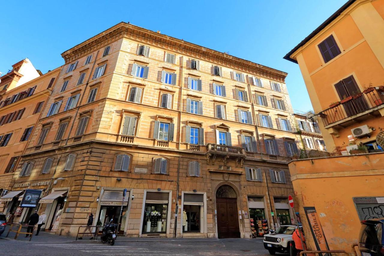 Monti 2* Rome