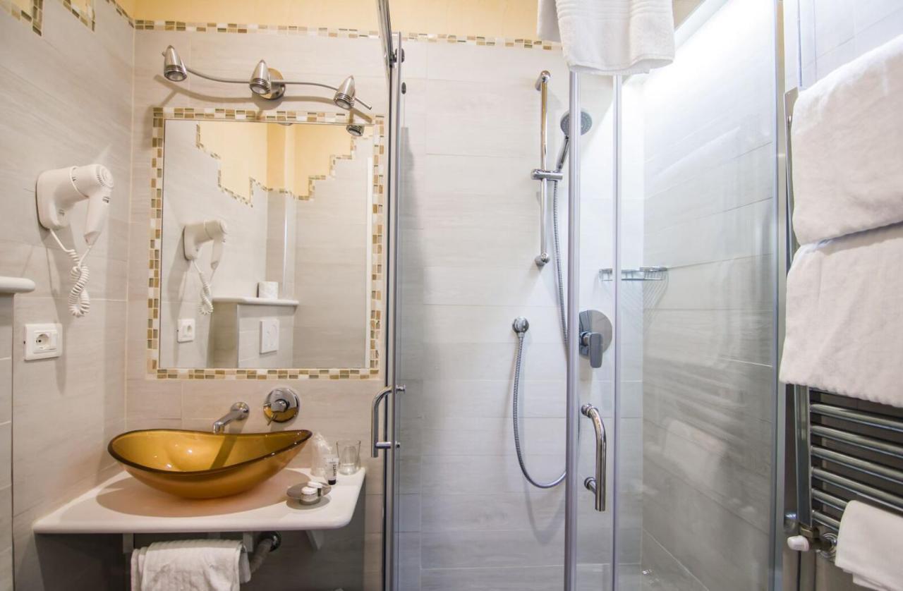 Hotel Verona 3*
