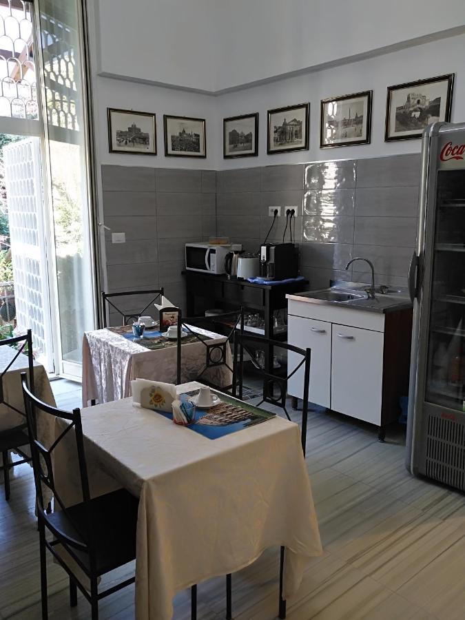 Bed & Breakfast Tucci's Rome