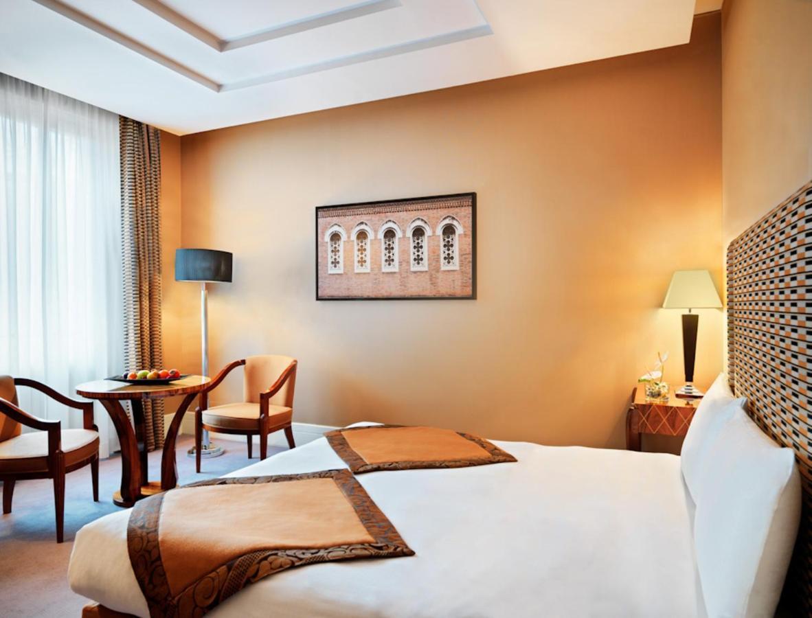Grand Via Veneto Rome