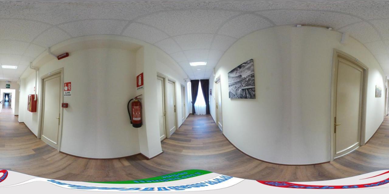 Casa Per Ferie Suore Domenicane Hotel