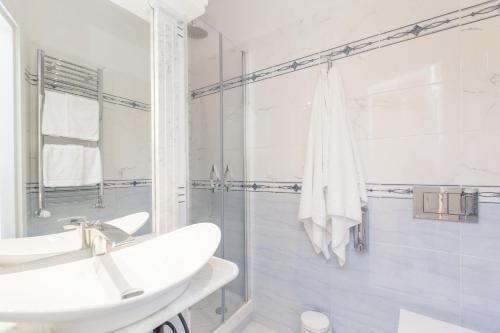 Impero Vaticano San Pietro Bed & Breakfast 2*