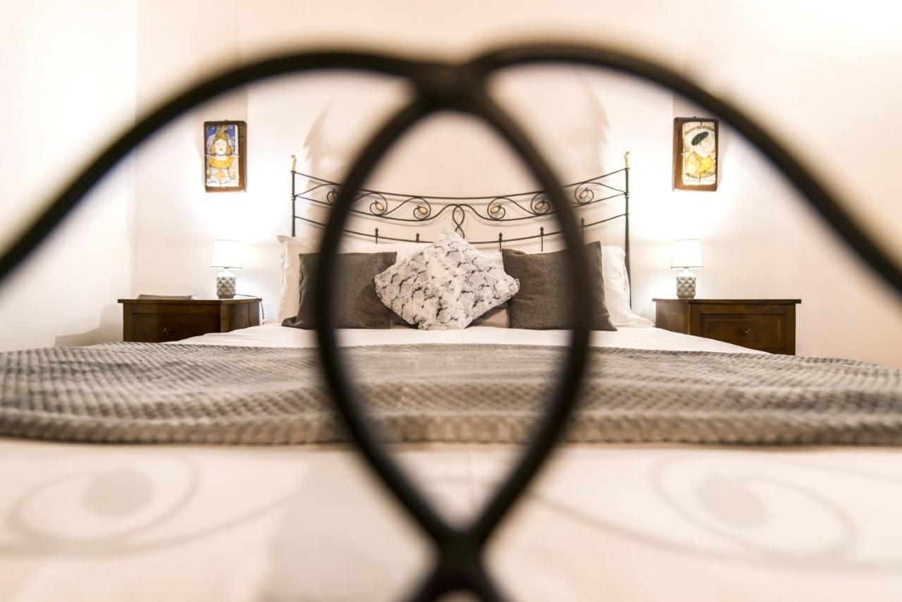 Residenze Romanae - Vicolo Dell'aquila Guest house