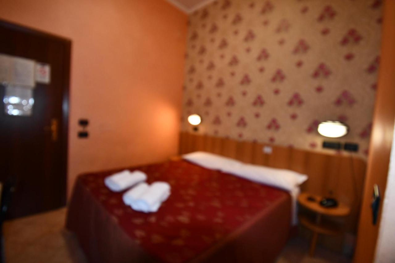 Ferrarese Hotel Rome