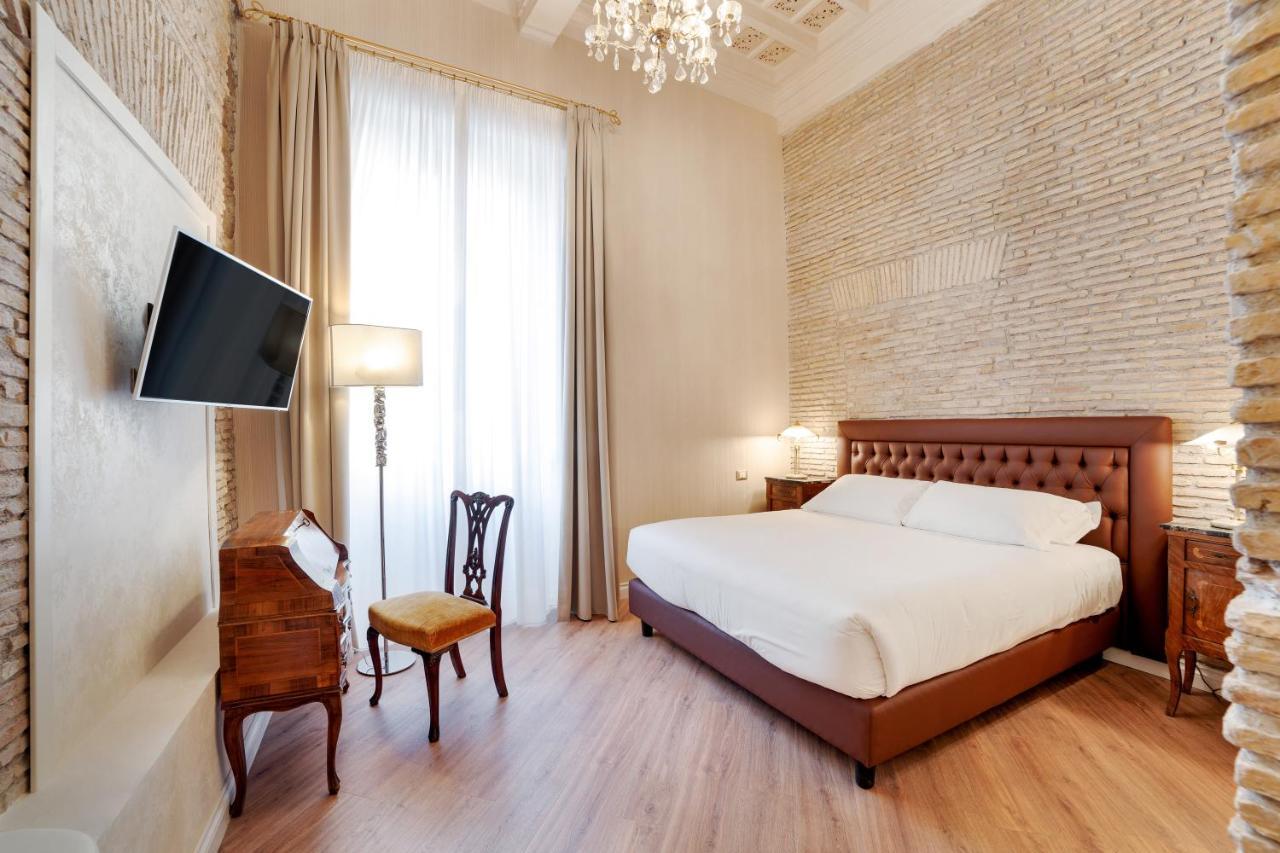 Pantheon Hedonism Apartment Rome