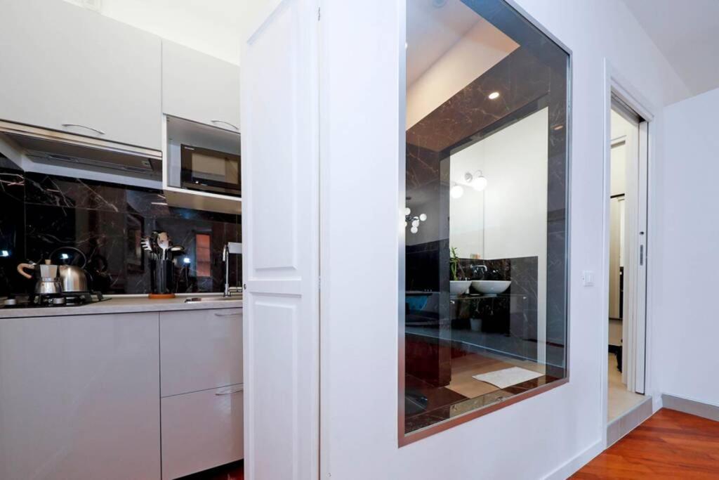 Pantheon Amazing Jacuzzi - Collection Apartment