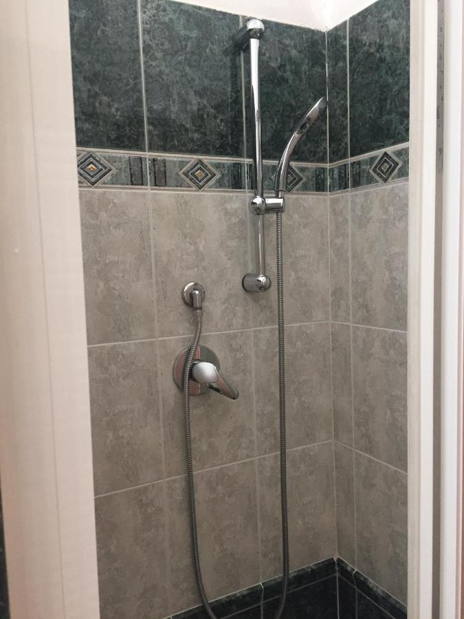 Apartamento Vicino Stazione Termini E Colosseo Roma